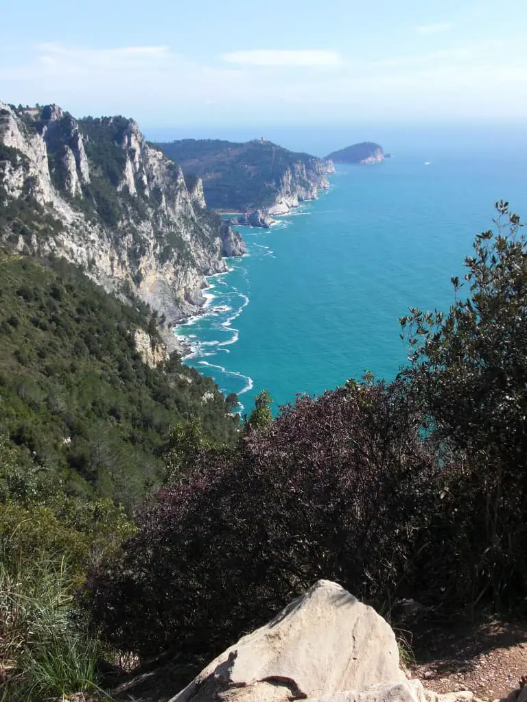 Cinque Terre- Wandern entlang des Mittelmeers