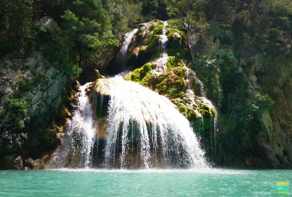 Wasserfall in der Verdonschlucht 