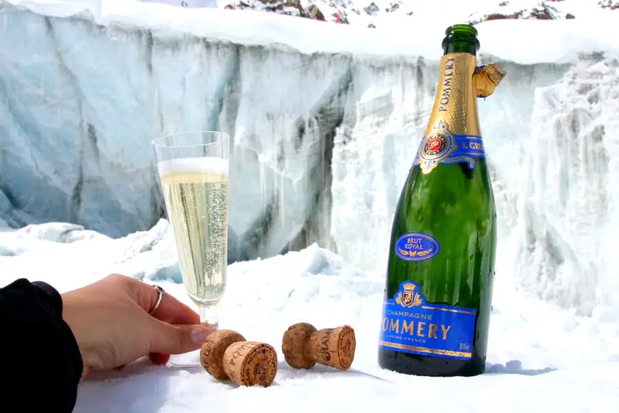 Champagner-Degustation am Pitztaler Gletscher, Tirol