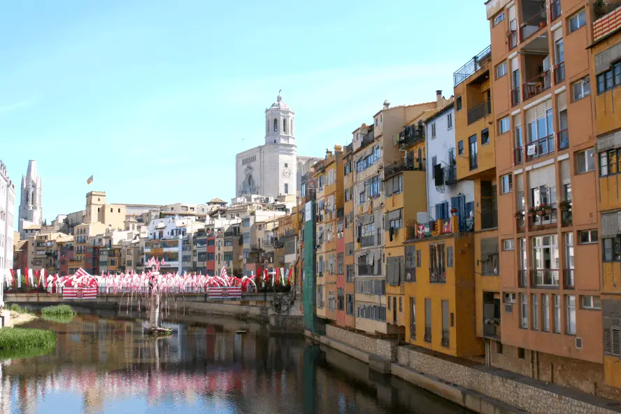 Girona oder Barcelona: 7 Gründe für Girona und Costa Brava