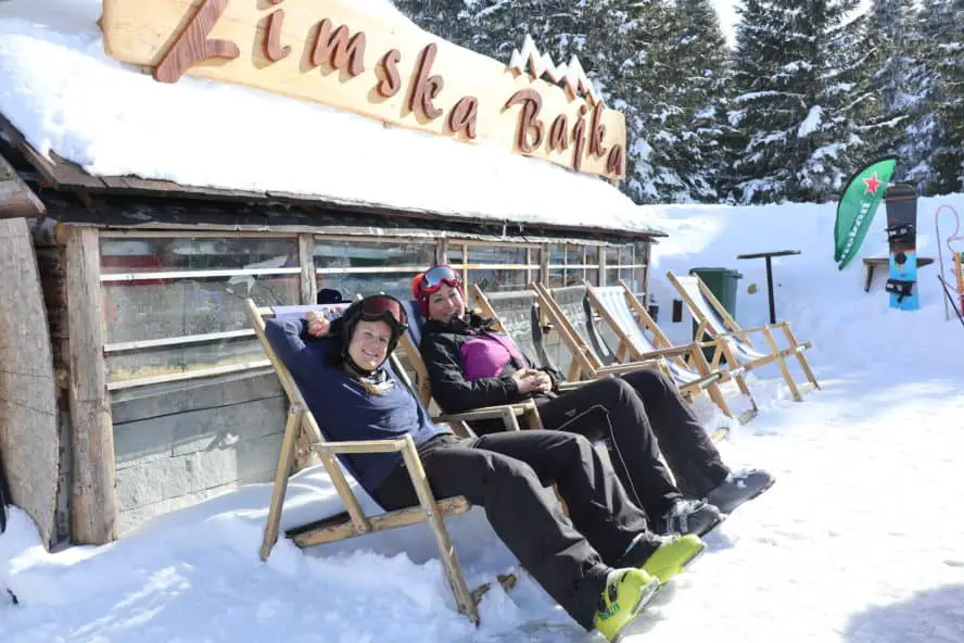Winterurlaub in Serbien: Ski fahren am Dach von Serbien in Koaponik