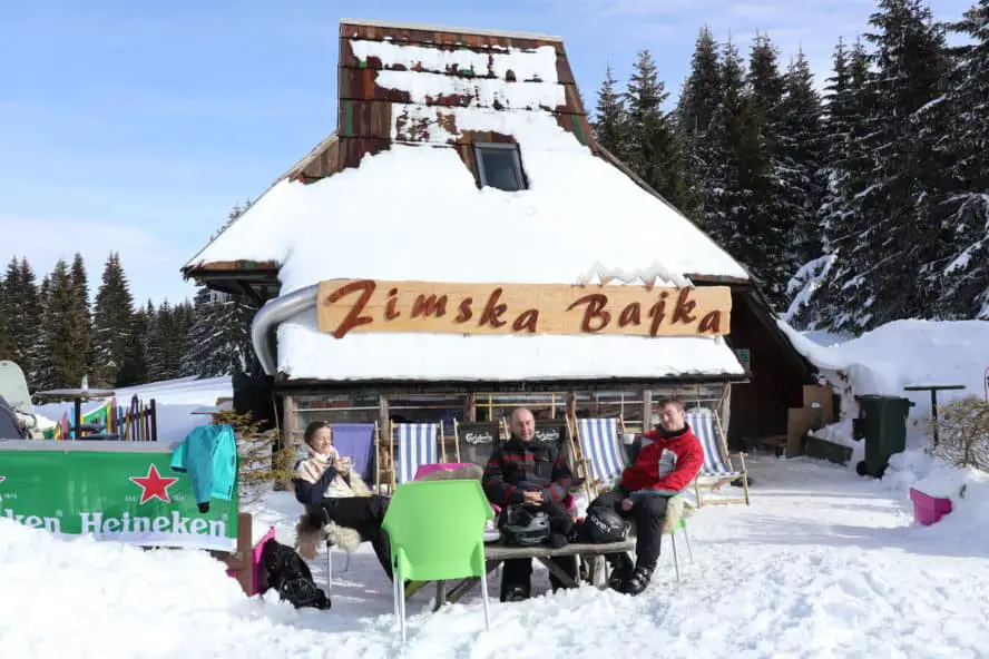 Winterurlaub in Serbien: Ski fahren am Dach von Serbien in Koaponik