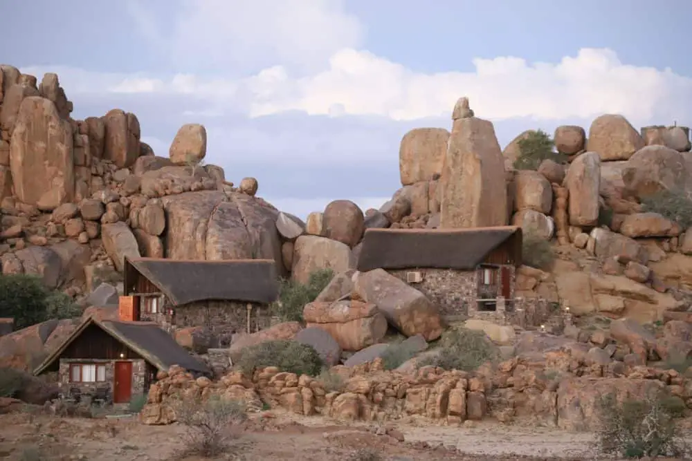 Namibia Roadtrip: 14 Tage als Selbstfahrer unterwegs / Alles, was du wissen musst