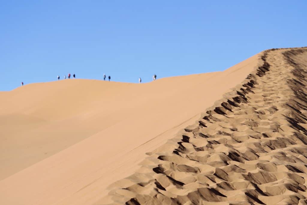 Sossusvlei Namibia: Im Angesicht der größten Düne der Welt