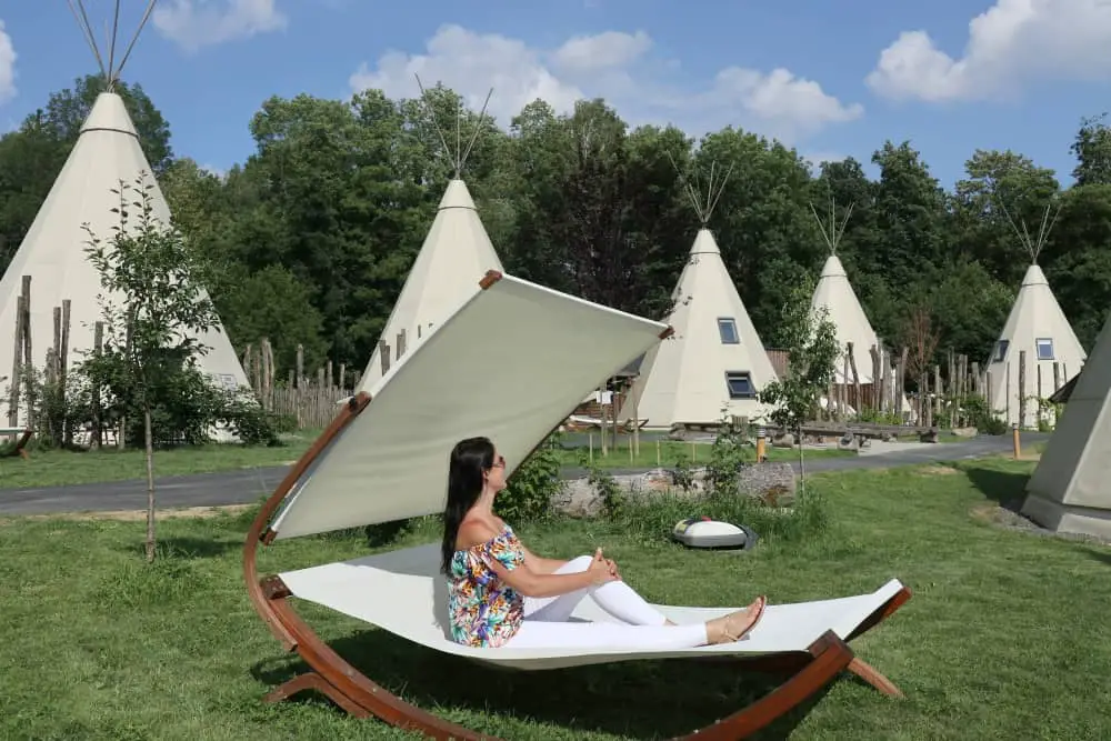 (Anzeige) Glamping im Luxus-Tipi in Oberösterreich: Roadtrip mit Mazda Routes