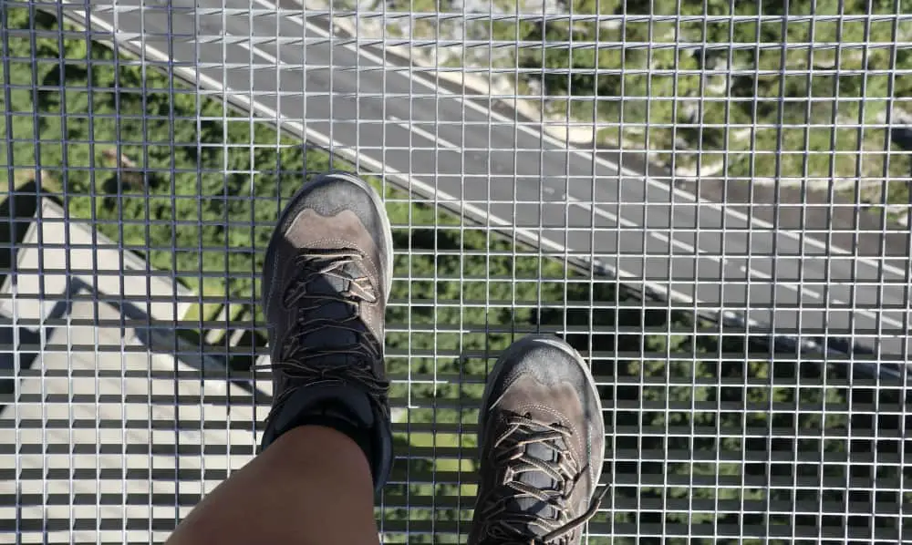 Sommerausflug bzw. ganzjährig geöffnet ist die längste Hängebrücke der Welt im TibetStyle in Reutte, Tirol (highline179)