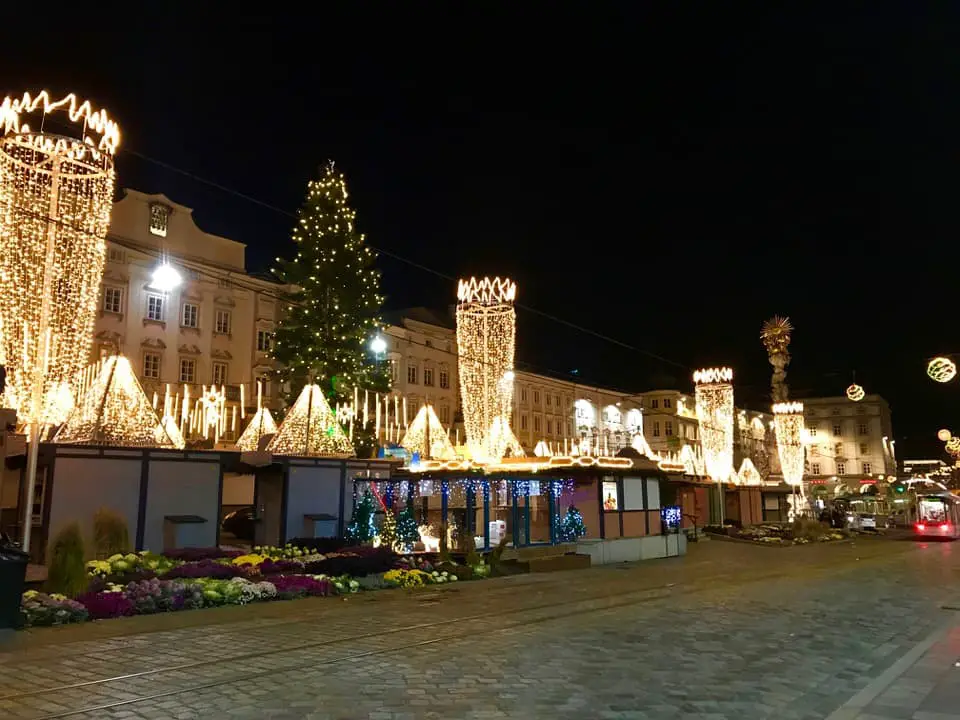 Ein Wochenende im Advent in Linz: Tipps für Weihnachtsmärkte, Christkindlmärkte, IceMagic und Museen