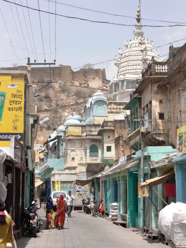Reisevorbereitung Indien: Visum, Packen und Co.