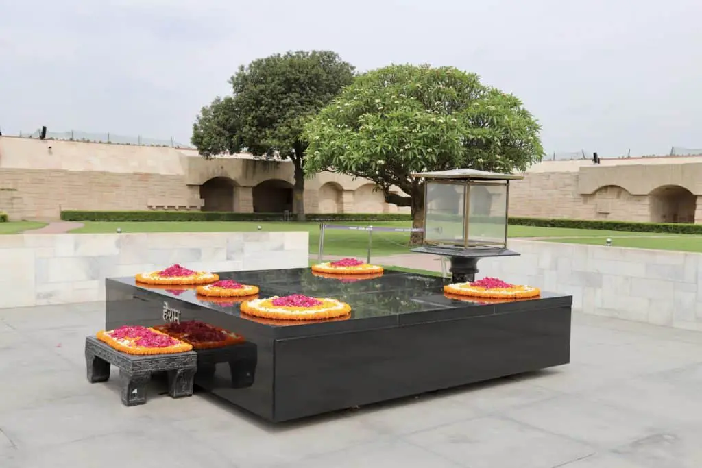 Goldenes Dreieck in Indien: Die schönsten Indien Sehenswürdigkeiten (Mahatma Gandhi Denkmal)
