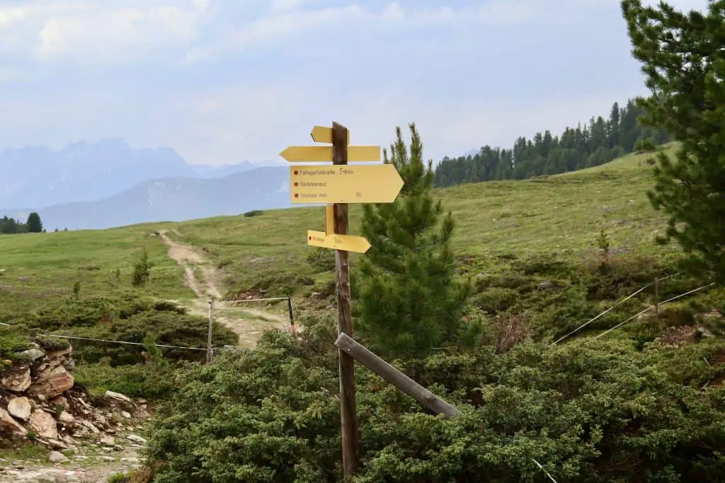 Wandern in den Alpen: Weitwanderweg Innsbruck Trek