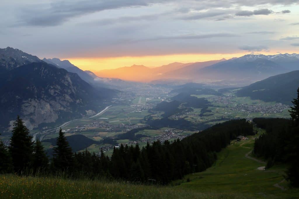 Wandern in den Alpen: Weitwanderweg Innsbruck Trek