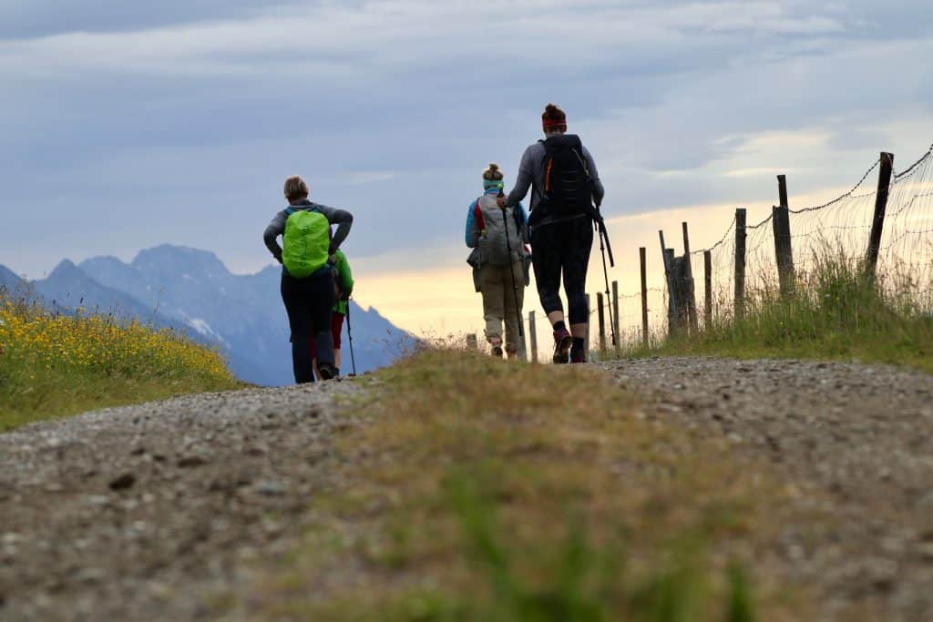 Wandern in den Alpen: Weitwanderweg Innsbruck Trek