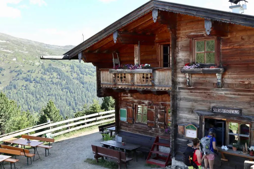 Wandern in den Alpen: Weitwanderweg Innsbruck TrekWandern in den Alpen: Weitwanderweg Innsbruck Trek