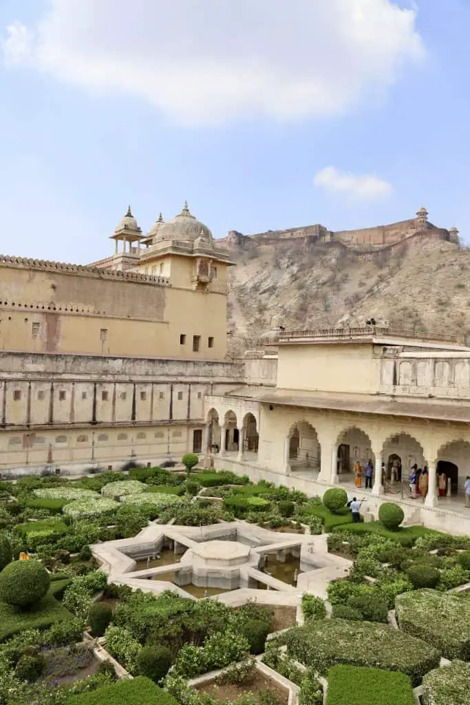 Jaipur Sehenswürdigkeiten: Die 9 schönsten Plätze in der pinken Stadt