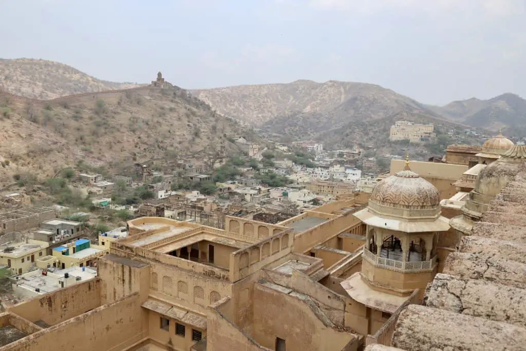 Jaipur Sehenswürdigkeiten: Die 9 schönsten Plätze in der pinken Stadt