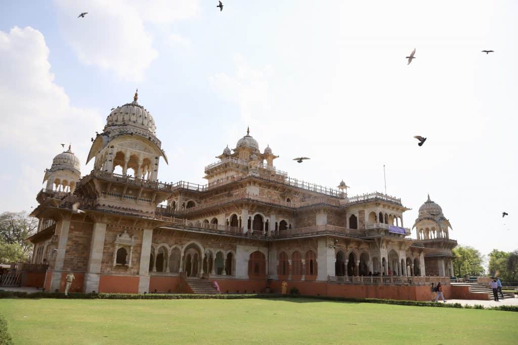 Golden Triangle India Itinerary: Visiting Delhi, Agra, Jaipur (+ some Hidden Gems)
