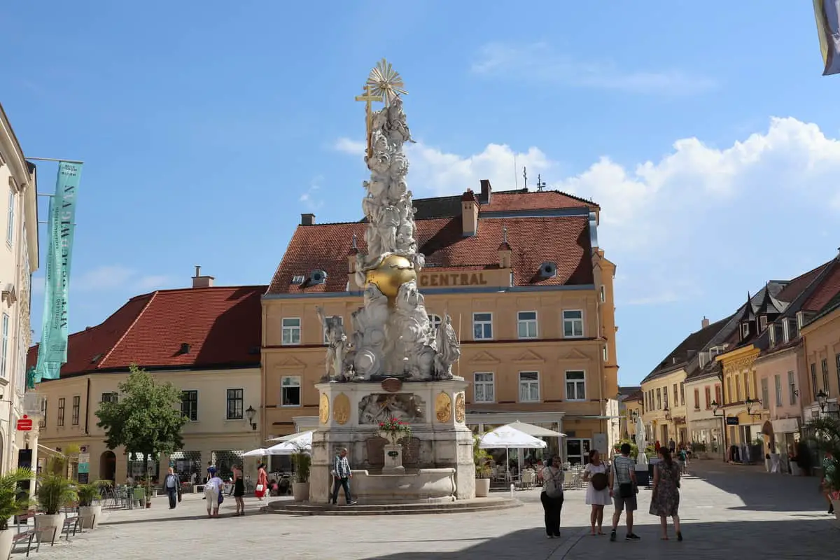 Die schönsten Sehenswürdigkeiten in Baden bei Wien + Veranstaltungstipps