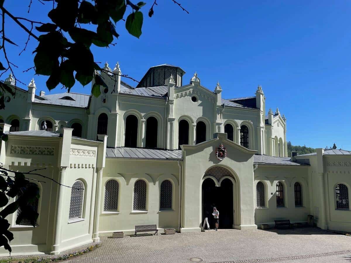 Geheimtipp Pilsen Umgebung: Die Reitschule in Světce