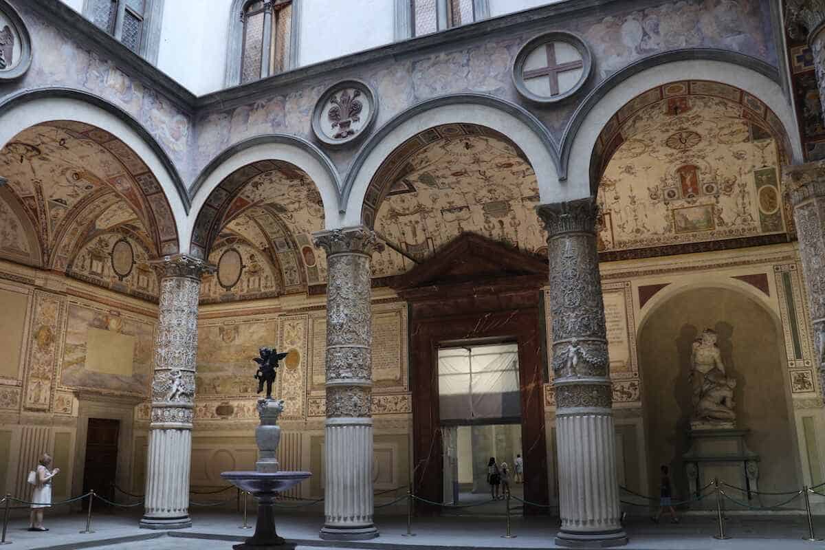 Florenz bei Regen: Aktivitäten und Tipps für Schlechtwetter
