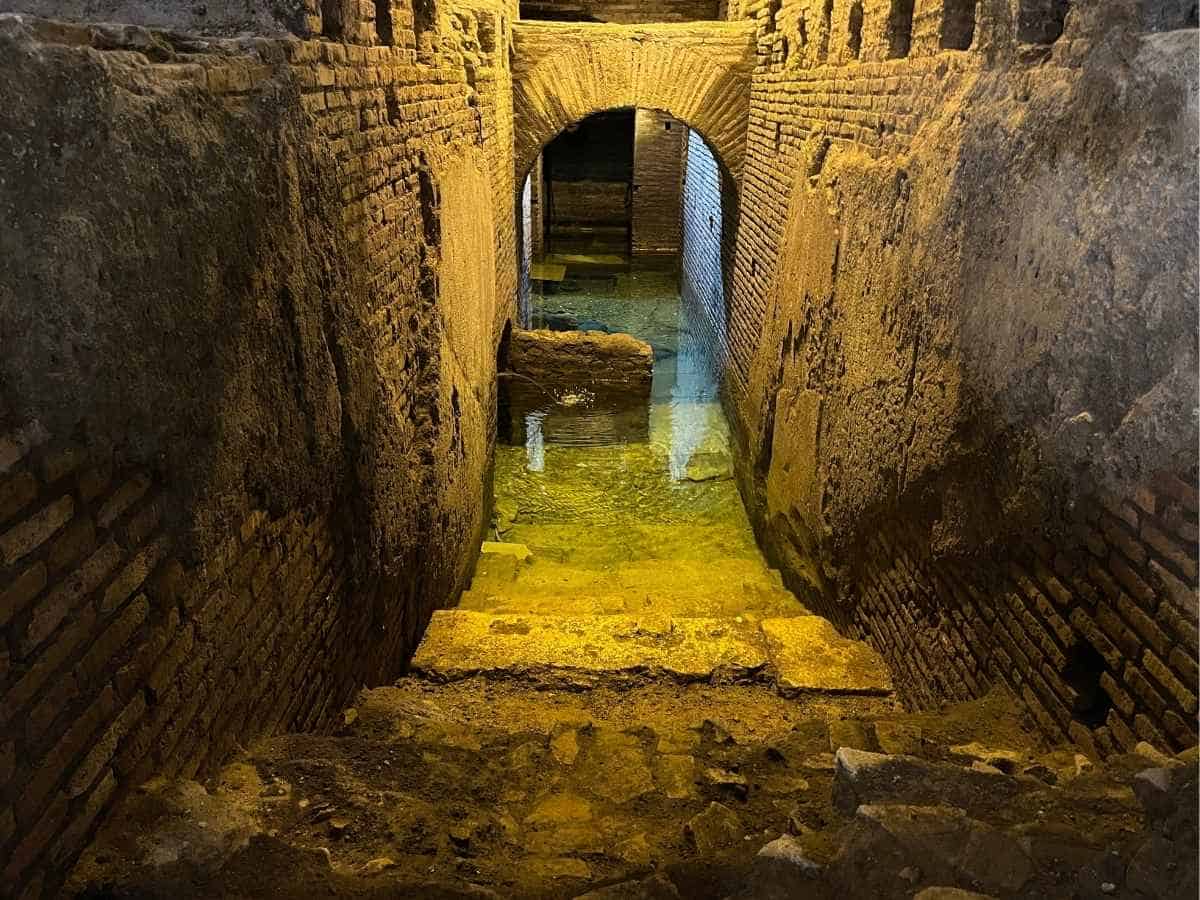 Rom Geheimtipp: Untergrundführung beim Trevi-Brunnen und mehr
