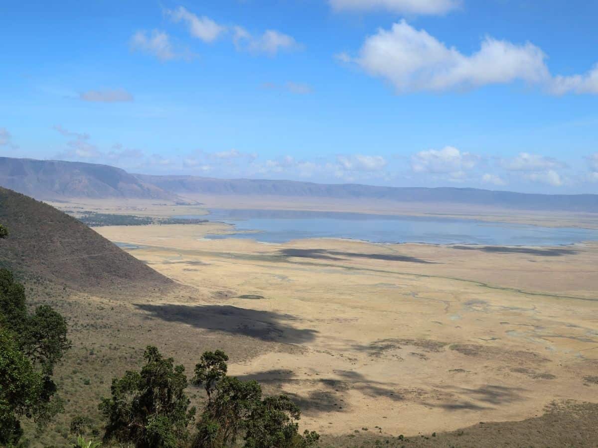 Blick in die Ngorongoro Krater Conversation Area vom Aussichtspunkt